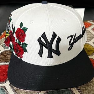 Pro Standard Yankees Baseball Caps